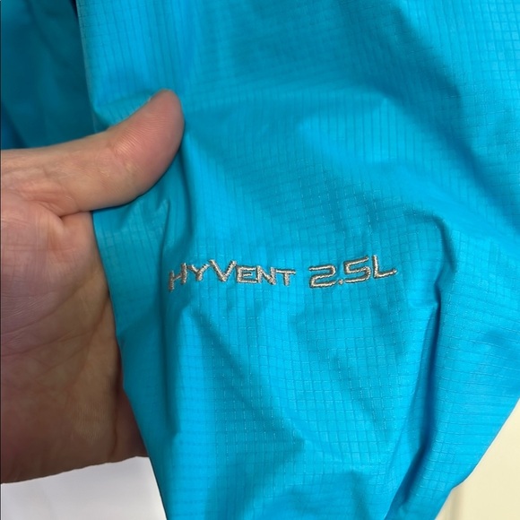 The North Face Vibrant Blue Jacket - Picture 6 of 10